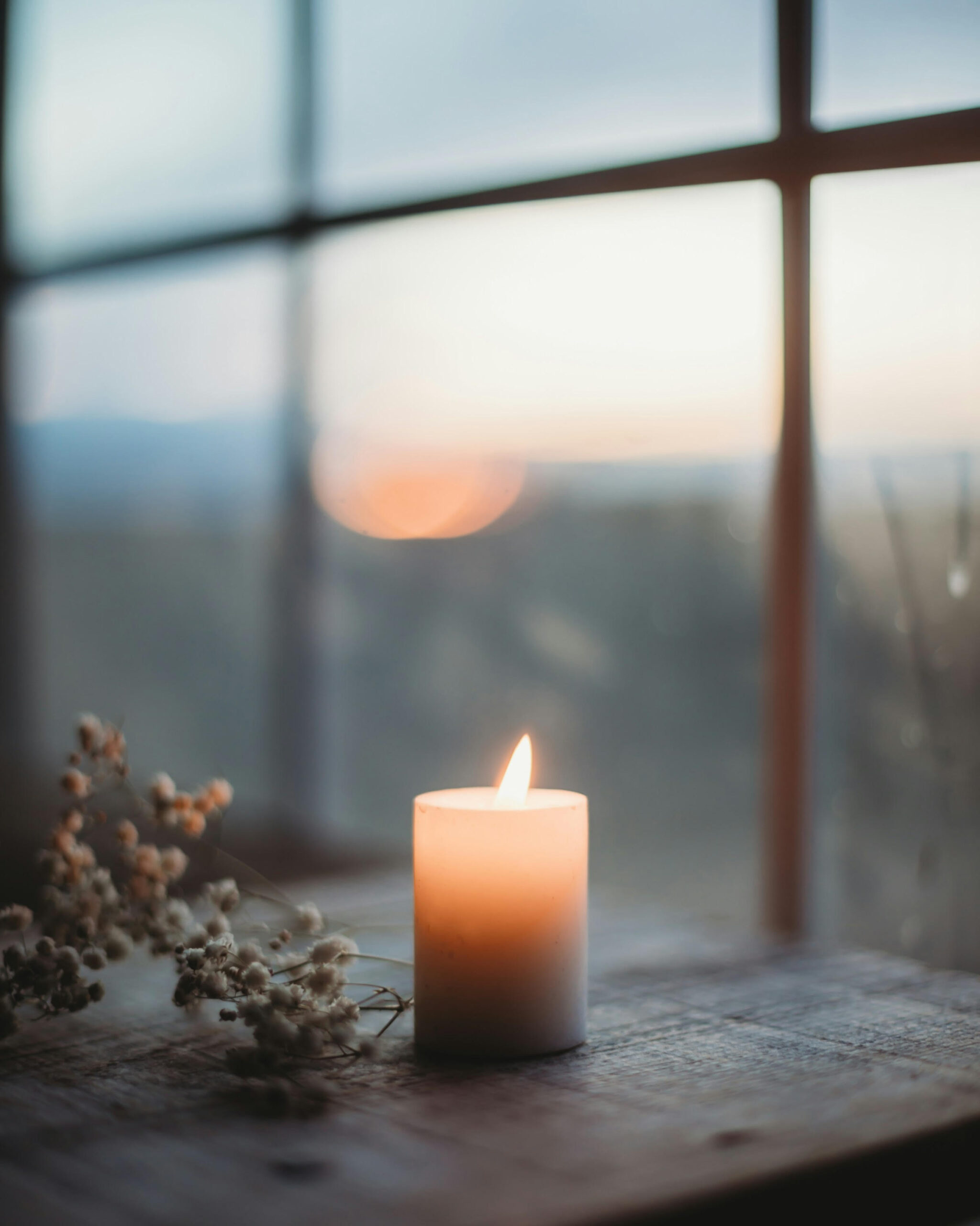 Candle Magic: How Colors Can Support Your Intentions